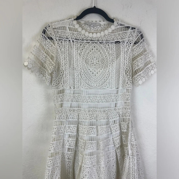 Alexis Alanna Short-Sleeve Lace Midi Dress, White in size XS - Picture 7 of 13
